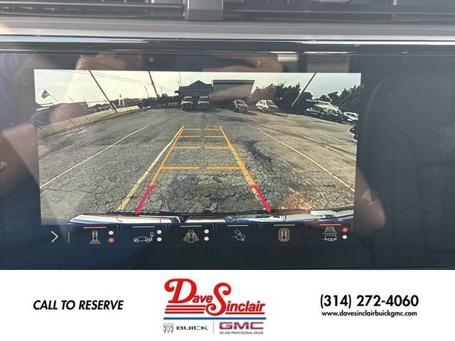 GMC Sierra 1500 Vehicle Full-screen Gallery Image 17