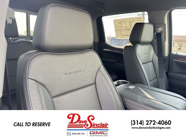 GMC Sierra 1500 Vehicle Full-screen Gallery Image 24
