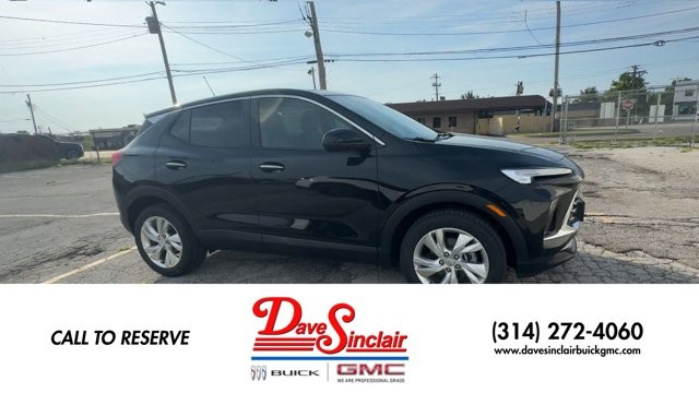 Buick Encore GX Vehicle Full-screen Gallery Image 02
