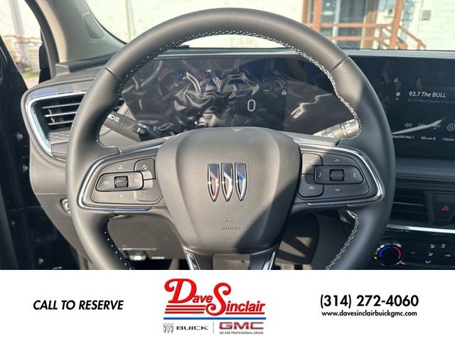 Buick Encore GX Vehicle Full-screen Gallery Image 14