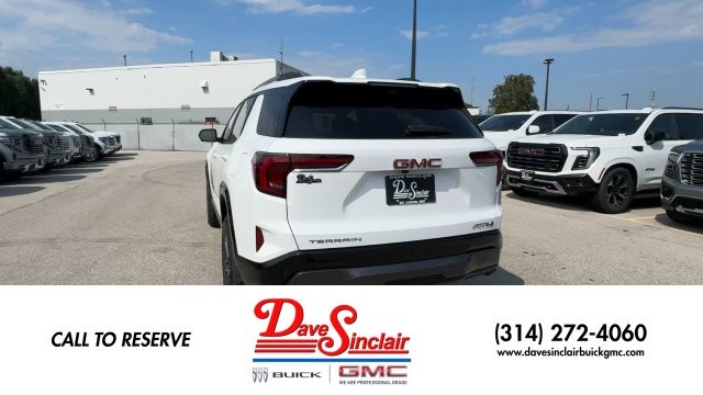 GMC Terrain Vehicle Full-screen Gallery Image 08