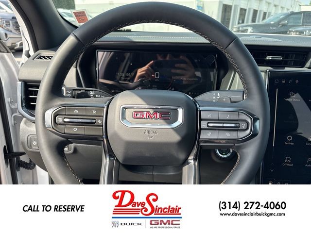 GMC Terrain Vehicle Full-screen Gallery Image 14