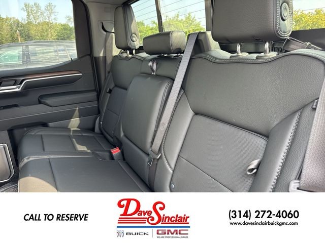 GMC Sierra 1500 Vehicle Full-screen Gallery Image 22