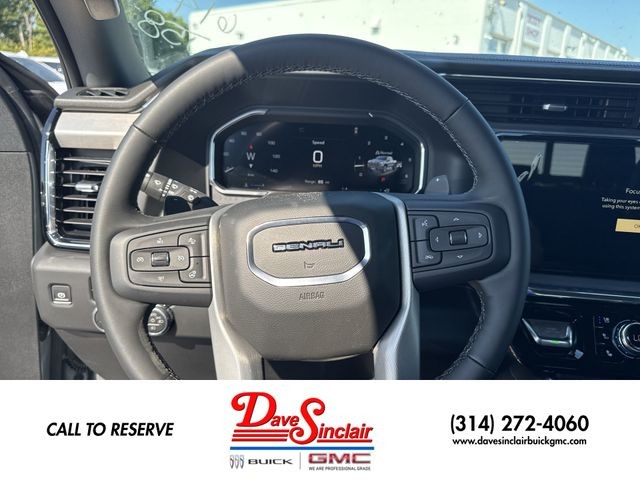 GMC Sierra 1500 Vehicle Full-screen Gallery Image 14