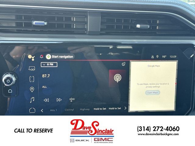 GMC Sierra 1500 Vehicle Full-screen Gallery Image 16