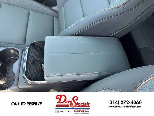 GMC Terrain Vehicle Full-screen Gallery Image 21