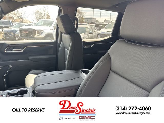 GMC Sierra 1500 Vehicle Full-screen Gallery Image 11