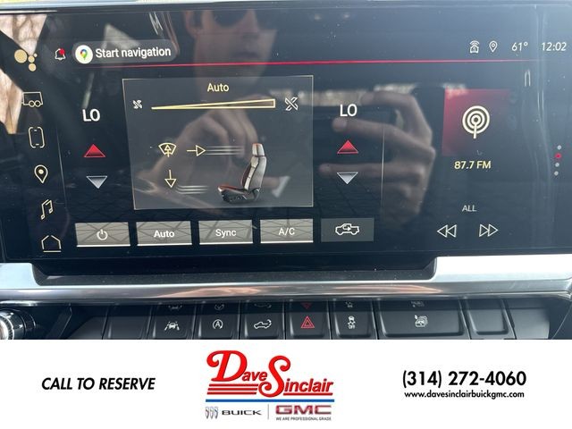 GMC Sierra 1500 Vehicle Full-screen Gallery Image 19