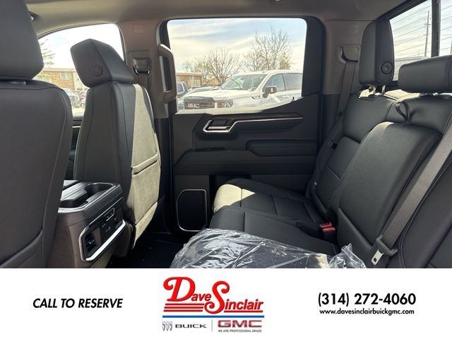 GMC Sierra 1500 Vehicle Full-screen Gallery Image 23