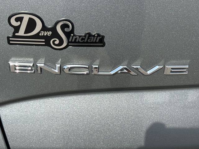 Buick Enclave Vehicle Full-screen Gallery Image 37