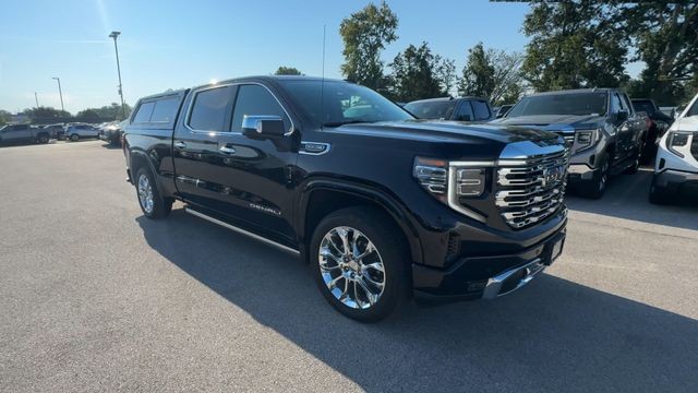 GMC Sierra 1500 Vehicle Full-screen Gallery Image 03