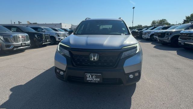 Honda Passport Vehicle Full-screen Gallery Image 05
