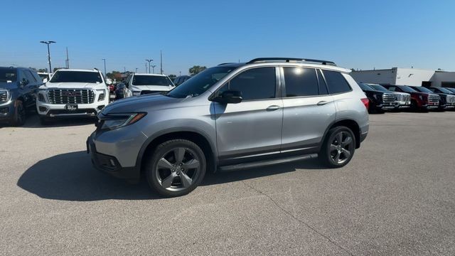 Honda Passport Vehicle Full-screen Gallery Image 07