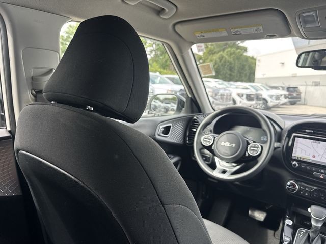 Kia Soul Vehicle Full-screen Gallery Image 14
