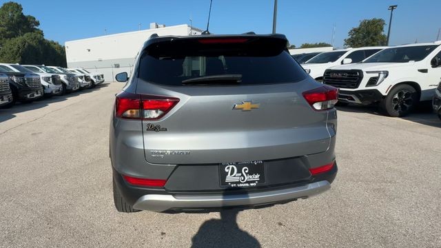 Chevrolet TrailBlazer Vehicle Full-screen Gallery Image 10