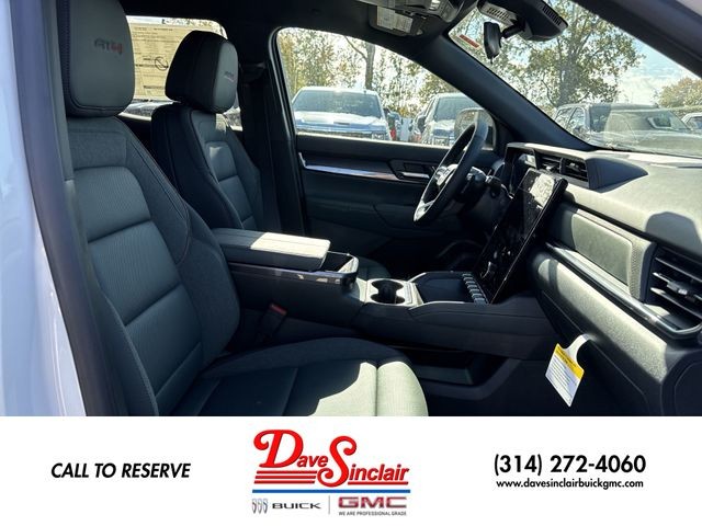 GMC Terrain Vehicle Full-screen Gallery Image 24