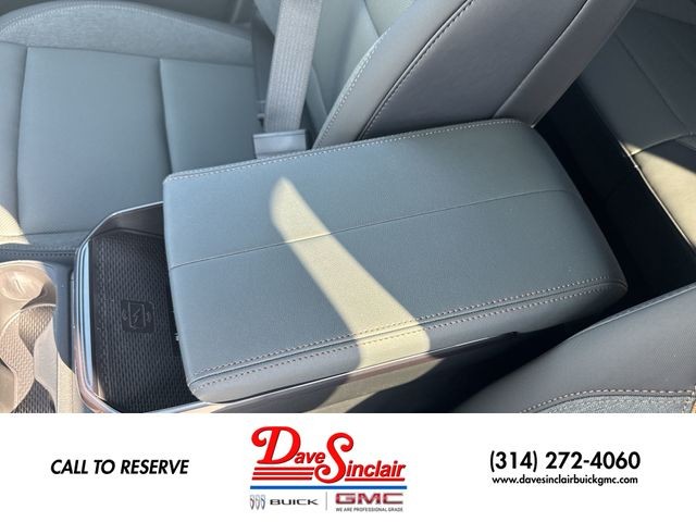 GMC Terrain Vehicle Full-screen Gallery Image 21