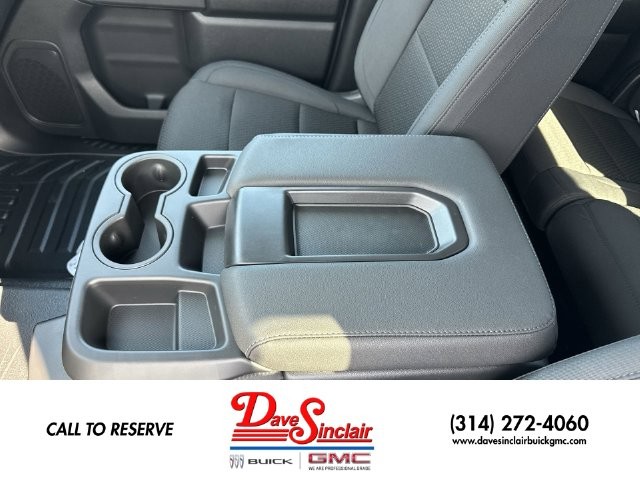 GMC Sierra 3500HD Vehicle Full-screen Gallery Image 20