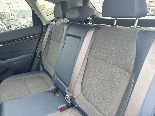 Kia Seltos Vehicle Full-screen Gallery Image 28