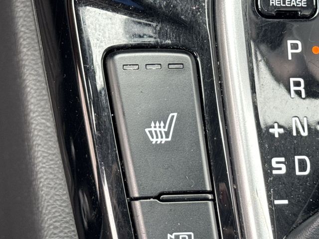 Kia Seltos Vehicle Full-screen Gallery Image 38