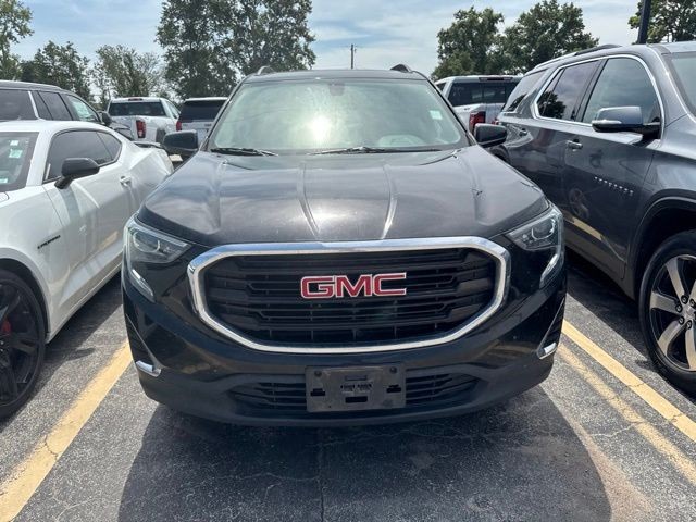 GMC Terrain Vehicle Full-screen Gallery Image 05