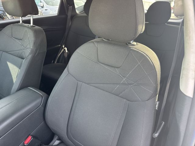 Hyundai Tucson Vehicle Full-screen Gallery Image 22