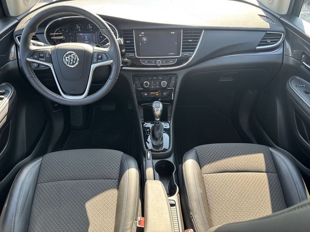Buick Encore Vehicle Full-screen Gallery Image 24