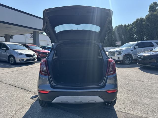 Buick Encore Vehicle Full-screen Gallery Image 28