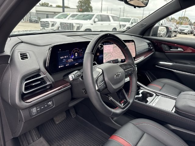Chevrolet Traverse Vehicle Full-screen Gallery Image 13