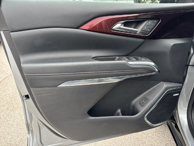 Chevrolet Traverse Vehicle Full-screen Gallery Image 27