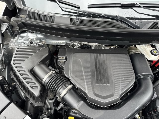 Chevrolet Traverse Vehicle Full-screen Gallery Image 35
