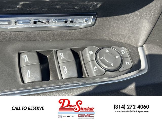 GMC Sierra 1500 Vehicle Full-screen Gallery Image 13