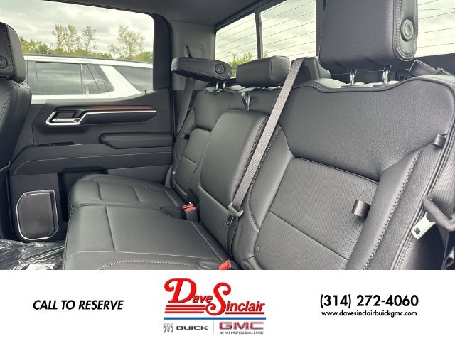 GMC Sierra 1500 Vehicle Full-screen Gallery Image 22