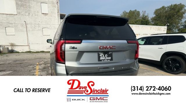 GMC Yukon XL Vehicle Full-screen Gallery Image 08