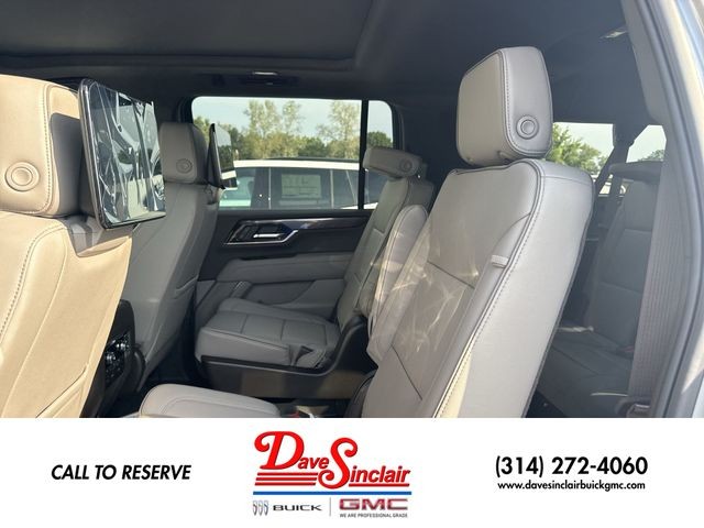 GMC Yukon XL Vehicle Full-screen Gallery Image 23