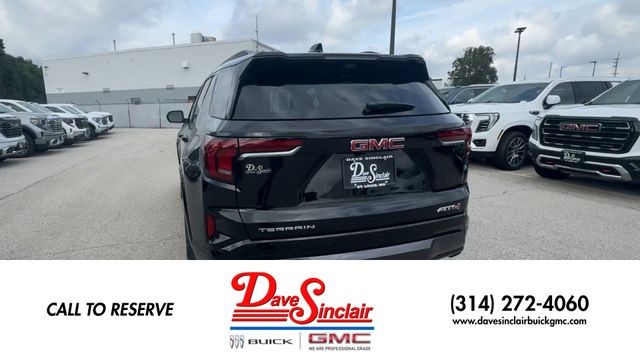 GMC Terrain Vehicle Full-screen Gallery Image 08
