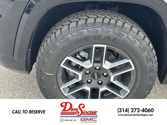 GMC Terrain Vehicle Full-screen Gallery Image 16