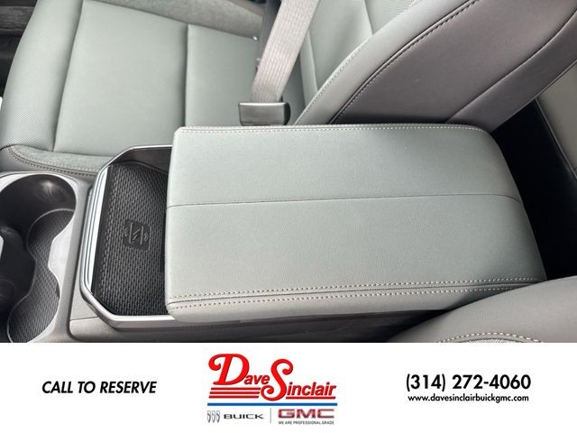 GMC Terrain Vehicle Full-screen Gallery Image 27
