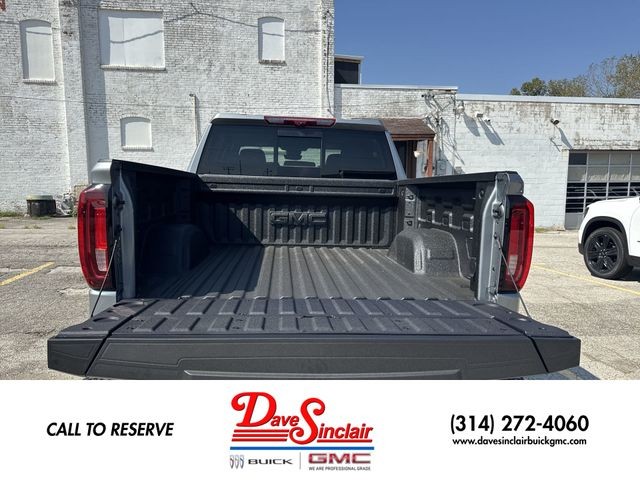 GMC Sierra 1500 Vehicle Full-screen Gallery Image 23