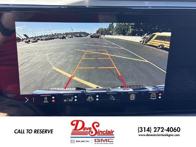 GMC Sierra 1500 Vehicle Full-screen Gallery Image 17