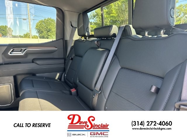 GMC Sierra 1500 Vehicle Full-screen Gallery Image 23
