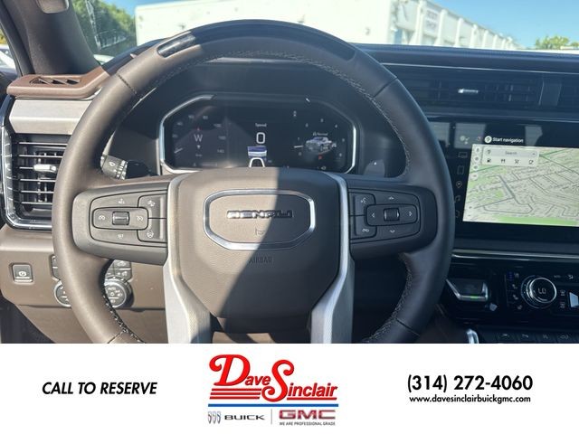 GMC Sierra 1500 Vehicle Full-screen Gallery Image 14