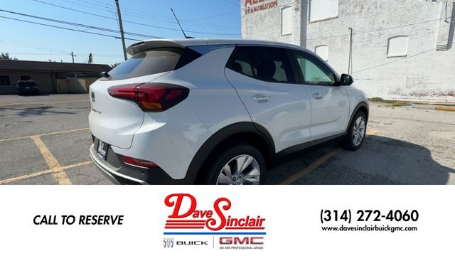 Buick Encore GX Vehicle Full-screen Gallery Image 09