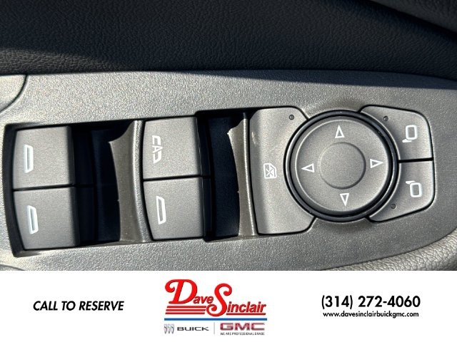 Buick Encore GX Vehicle Full-screen Gallery Image 13