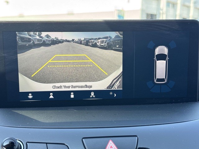 Acura RDX Vehicle Full-screen Gallery Image 19