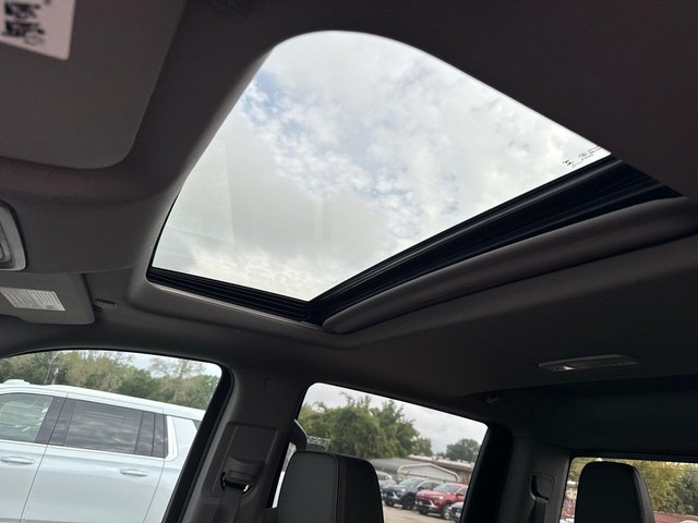 GMC Sierra 1500 Vehicle Full-screen Gallery Image 22