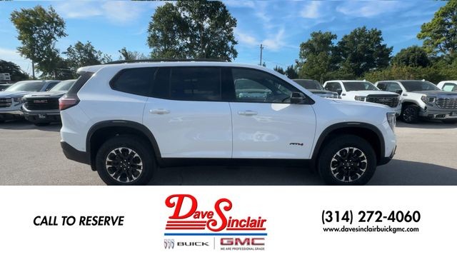 GMC Acadia Vehicle Full-screen Gallery Image 02