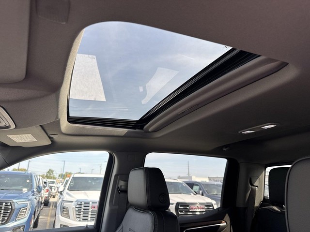 GMC Sierra 1500 Vehicle Full-screen Gallery Image 22