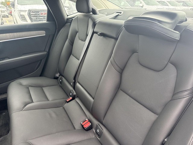 Volvo S90 Vehicle Full-screen Gallery Image 29