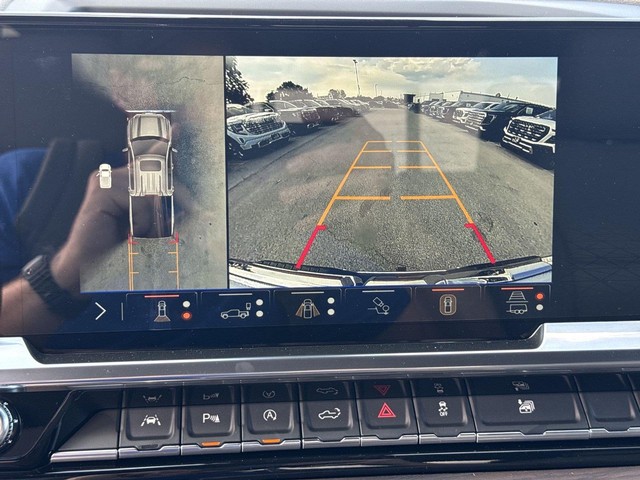 GMC Sierra 1500 Vehicle Full-screen Gallery Image 17